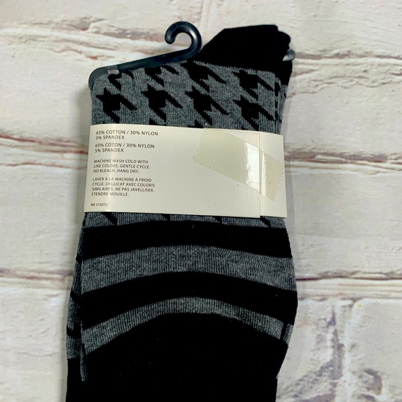 Women’s Anne Kline Crew Socks - Picture 1 of 3